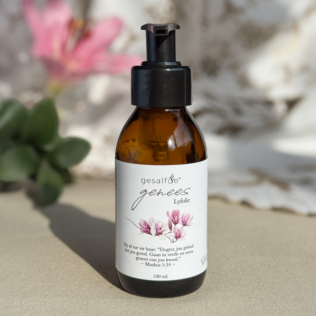 Body oil by Gesalfde in a glass pump bottle, promoting skin nourishment and self-care.