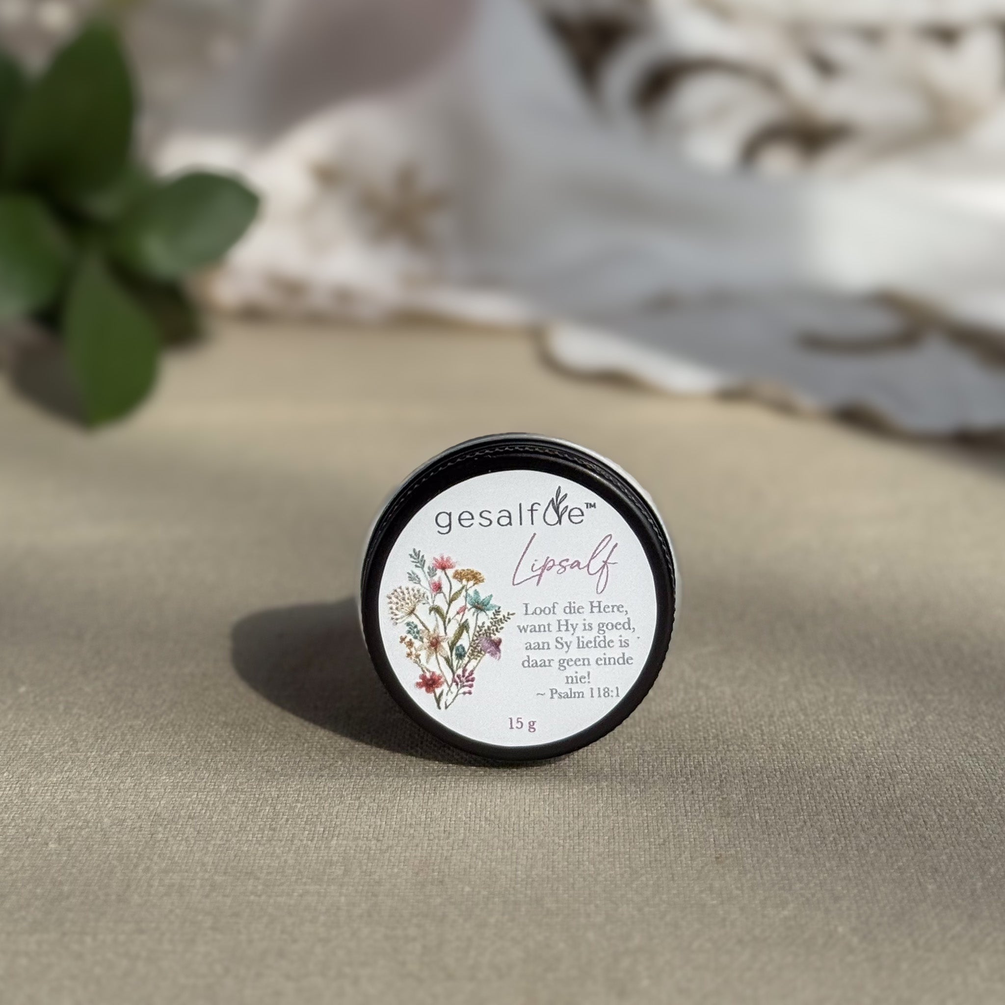 Lip balm containing natural ingredients