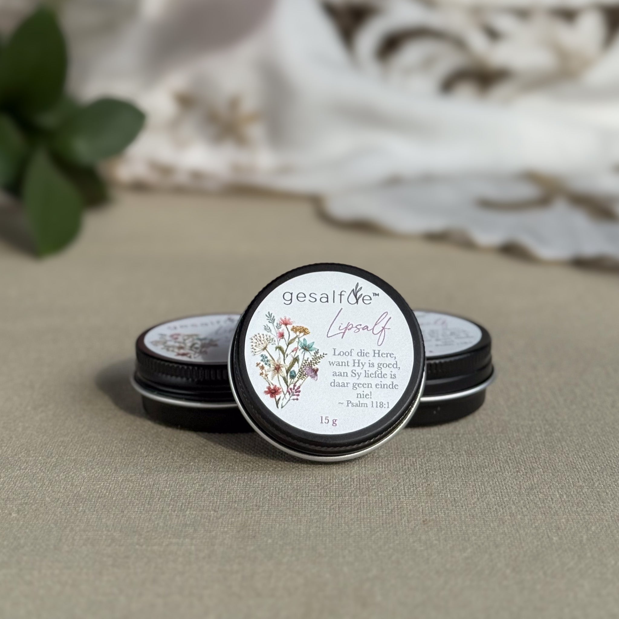Lip balm containing natural ingredients
